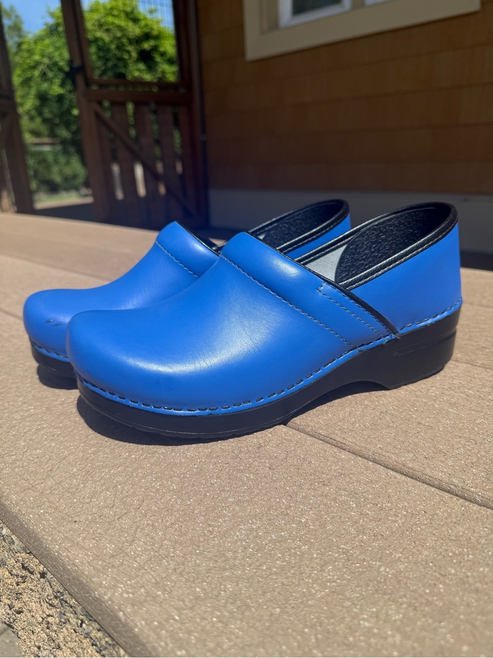 Dansko Professional Leather Slip-On Clog Blue Women's EU 40 US 9-9.5